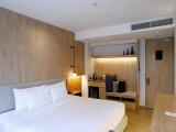Deluxe room with water view