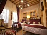Standard Double room with courtyard view