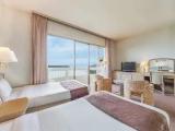Standard room with ocean view