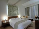Standard room with partial sea view