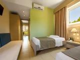 1 Bedroom Superior Family room
