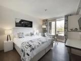 Superior room with lake view