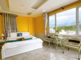 Comfort Double room with balcony and with mountain view
