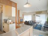 3 Bedrooms Apartment