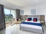 Deluxe Family Suite