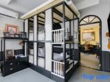 Deluxe Family Suite