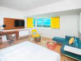 Executive Double Suite with partial ocean view