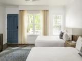 Guest room with garden view