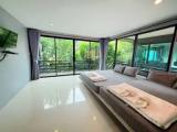 4 Bedrooms Villa