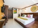 Deluxe room with mountain view