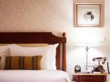 Canvas Double room