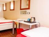 Classic Quadruple room