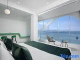 Standard Double room with street view