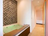 Superior Single Suite