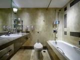 Standard Double room with city view