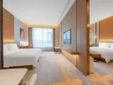 Suite with garden view