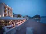 2 Bedrooms Deluxe Suite with sea view