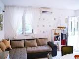 Apartment with garden view
