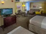 1 Bedroom Apartment Style Full Kitchen Double Suite
