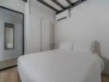 Deluxe Suite with balcony and with pool view