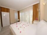 1 Bedroom Apartment with balcony and with sea view