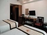 Deluxe Triple room with balcony and with city view