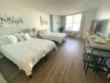Standard Quadruple room with sea view