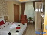Standard Double room with street view