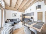 Sextuple Apartment