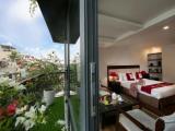 Suite with balcony