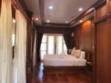 Deluxe Suite with balcony