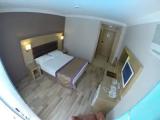 Standard room with land view