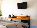 Junior Suite with city view