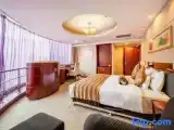Luxury Suite