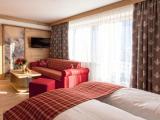 Standard Twin room with mountain view