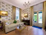 Deluxe Duplex Cottage