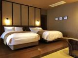 Suite with balcony