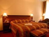 Standard Double room with city view