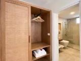 Standard Triple room with courtyard view