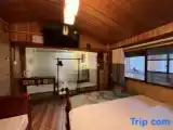 Standard Sextuple room