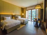 Standard Twin room with view