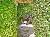 2 Bedrooms Cottage
