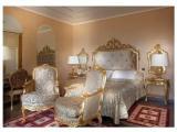 Luxury room with lake view