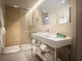 Deluxe room with balcony