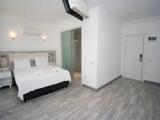 1 Bedroom Standard Triple room with balcony