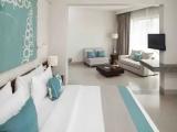 Deluxe Suite with balcony