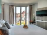 Standard Double room with city view