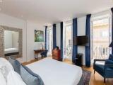Luxury Suite