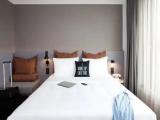 Standard Double room with inland view