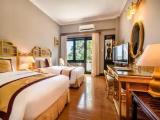 Deluxe room with balcony and with garden view